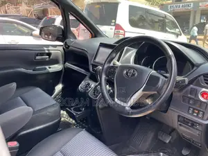 Toyota Noah 2016 Black