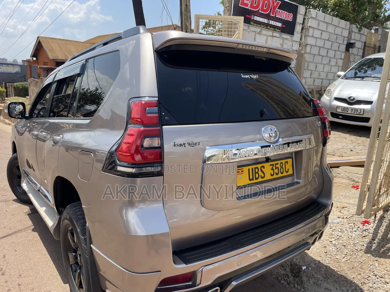 Toyota Land Cruiser Prado 2017 Gray