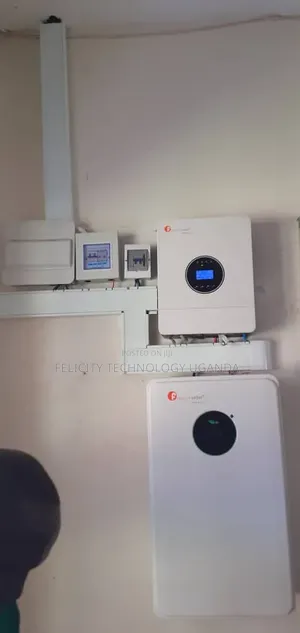 10kwh Lithium Battery and 8kva Hybrid Inverter