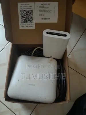 Nokia FastMile 4G Outdoor Receiver and Wifi Beacon Mesh Kit
