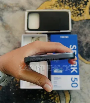 New Tecno Spark 50 128 GB Black