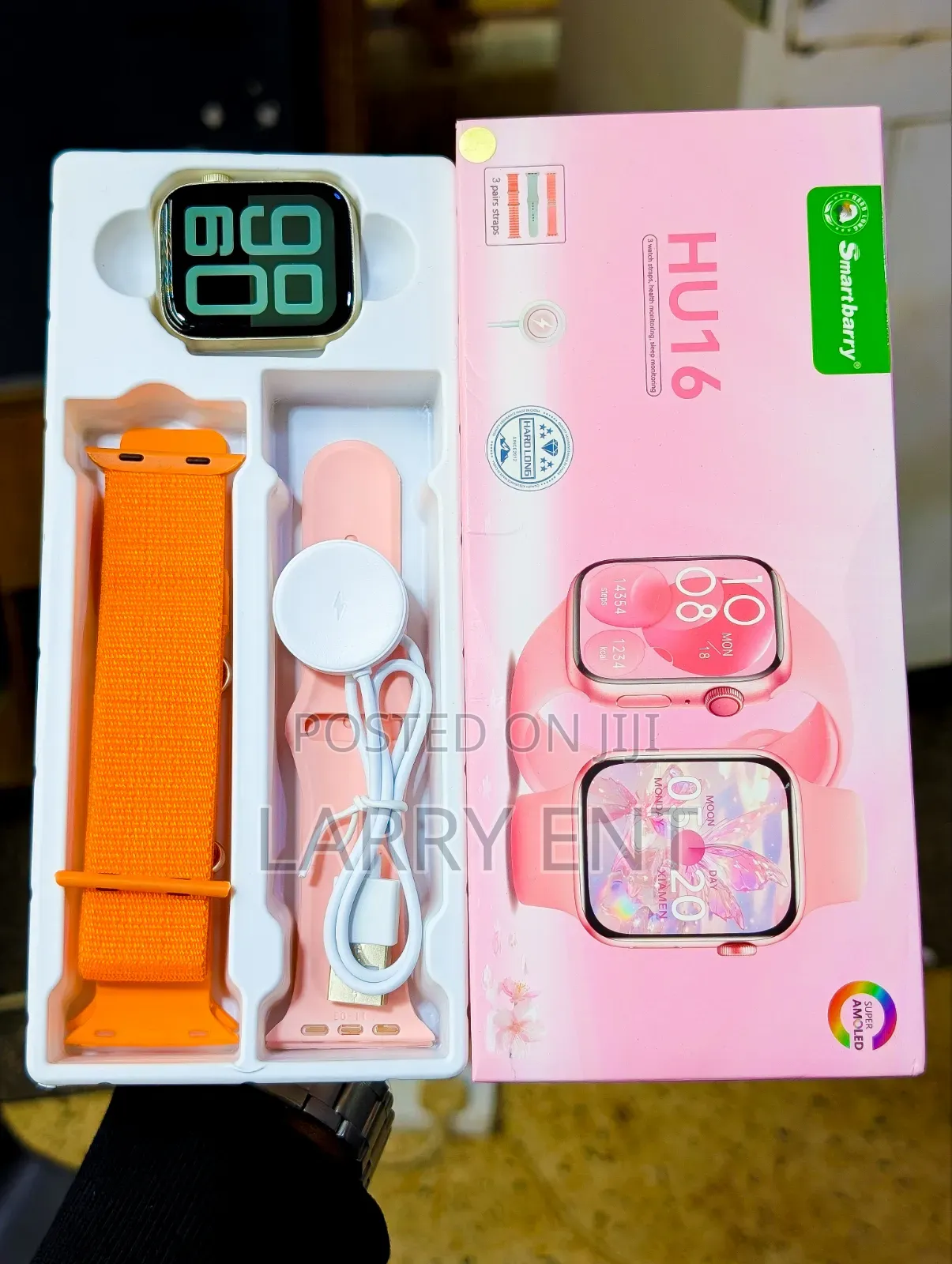 HU16 Series Smartwatch Smooth Curved Screen 3 Strap Set