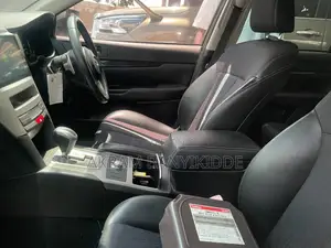 Subaru Legacy 2012 White