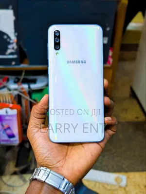 Samsung Galaxy A50 64 GB White