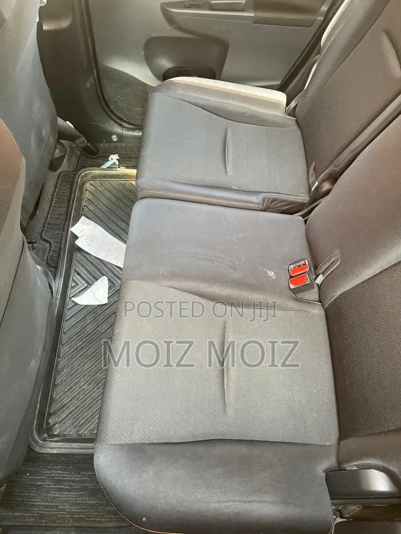 Toyota Ractis 2011 White