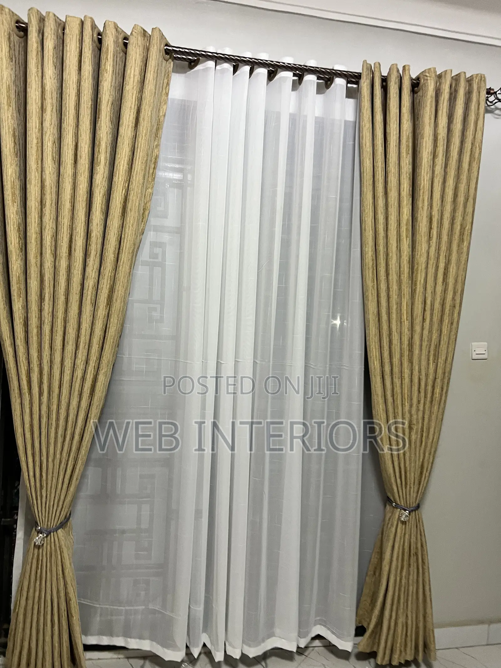 Hom Curtains