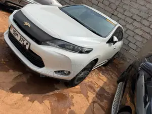 Toyota Harrier 2016 White
