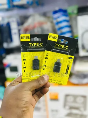 Type-C OTG (On-the-Go) USB Adapter/Flash