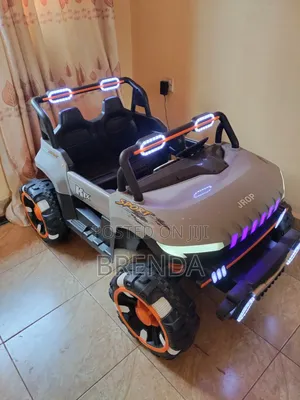 Rechargeable Big Strong 4X4 Kids Krop Sports Car for Upto 15 Years