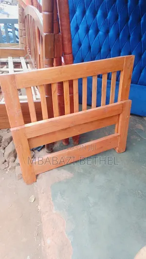 3by6 Wooden Bed in Good Condition Readily Available for Sale