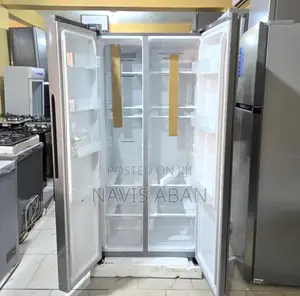 Hisense 560L Refrigerator Frost Free