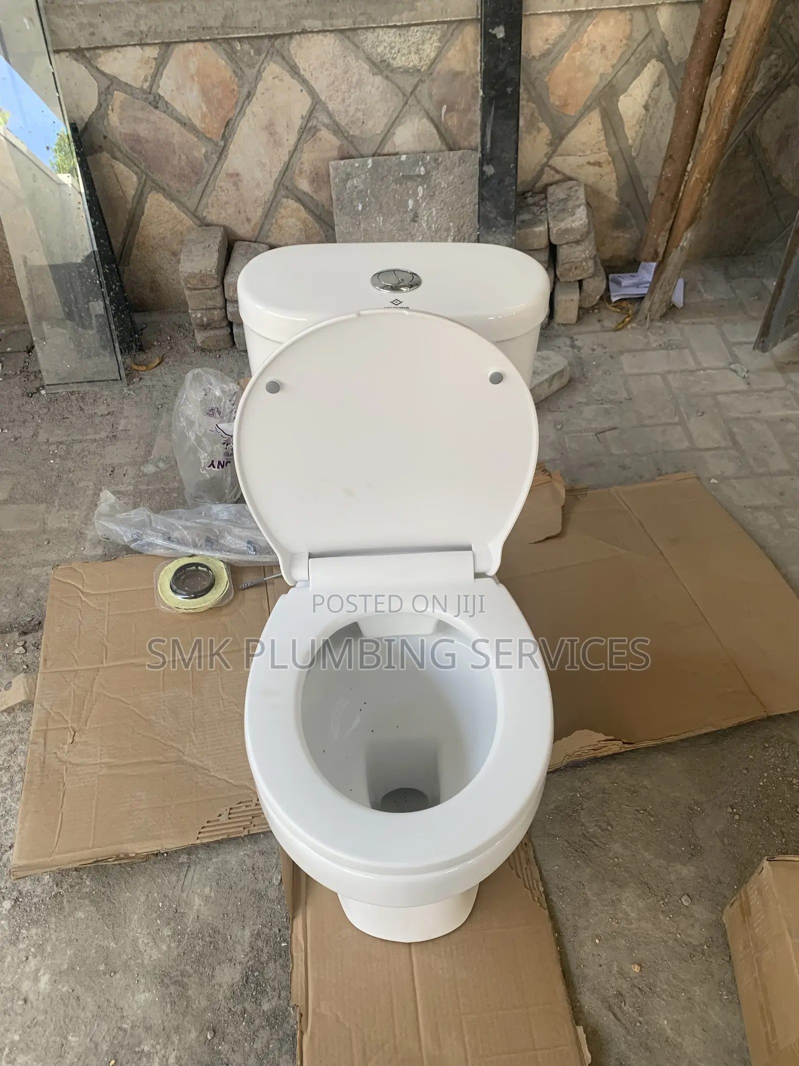 Seating Toilet Complete