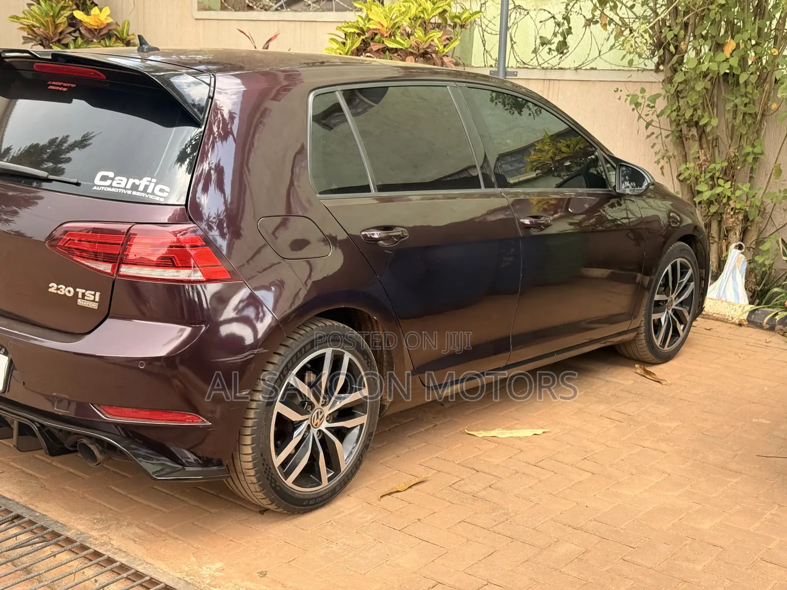 Volkswagen Golf TSI S 4-Door FWD 2017 Burgundy