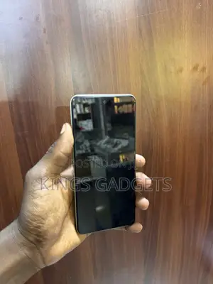 Vivo V30 Lite 256 GB Yellow