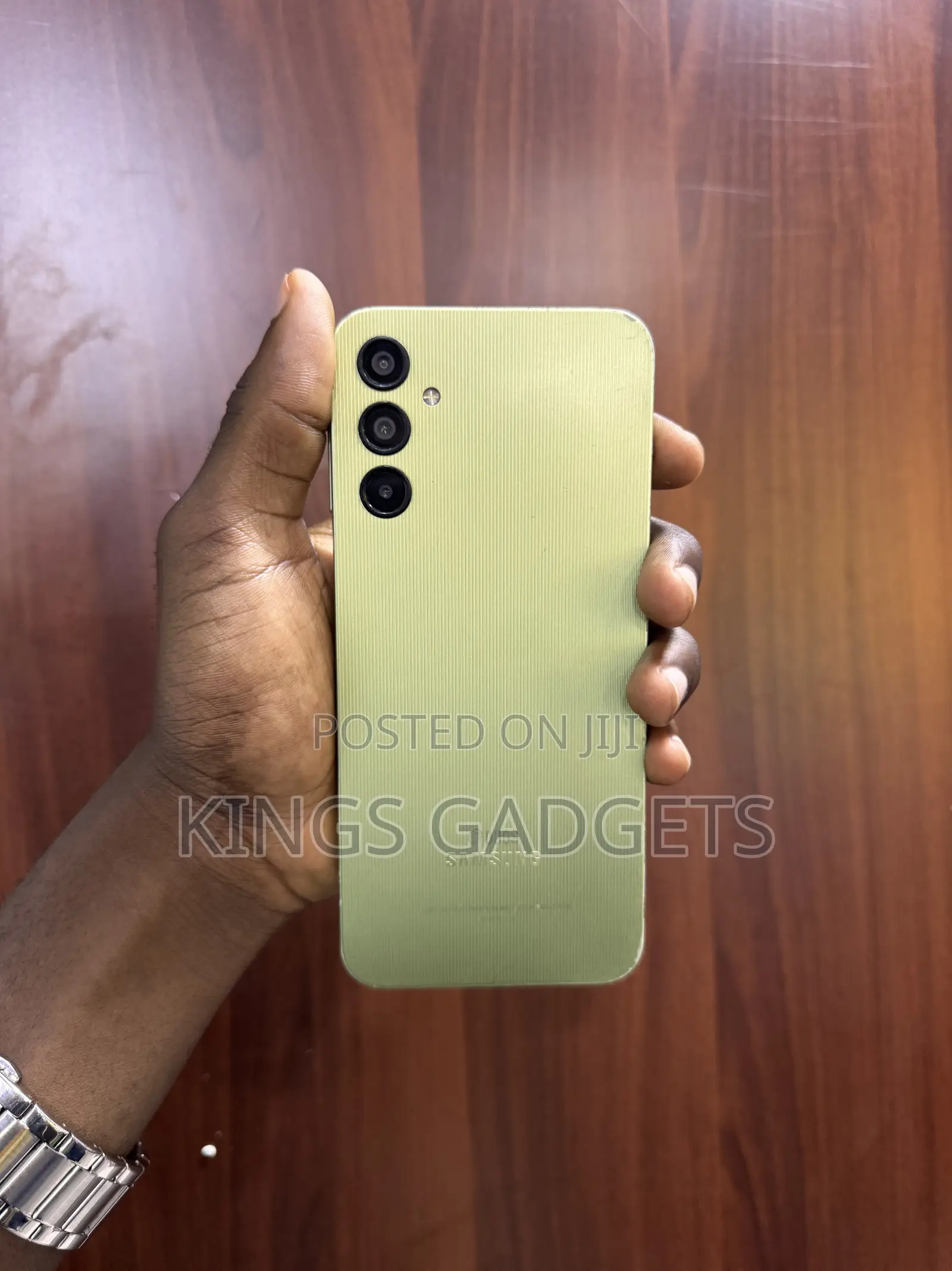 Infinix Smart 10 64 GB Yellow