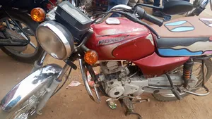 Bajaj Boxer 100 2015 Red