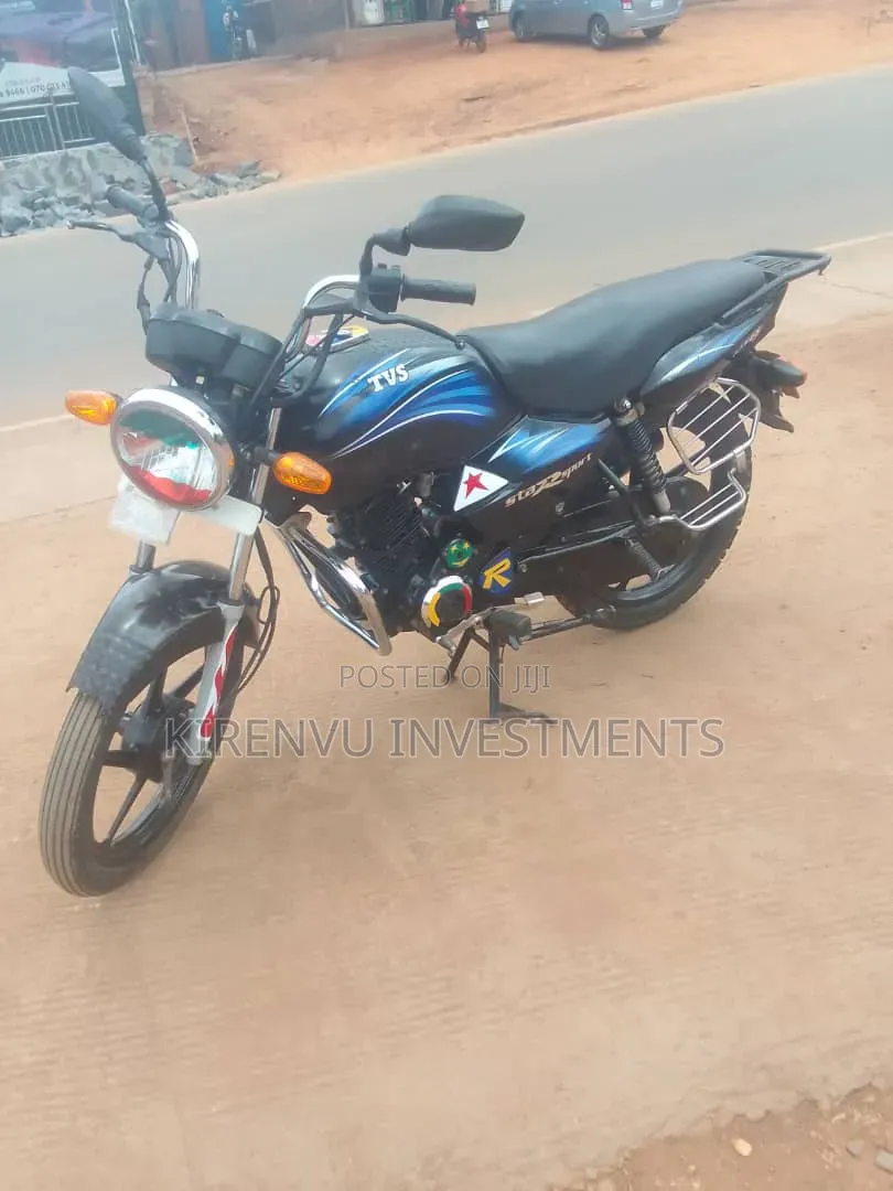 TVS HLX 125 2016 Black