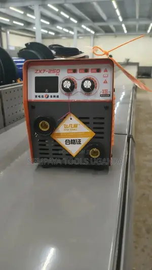 ZX7-250 Portable DC Inverter MMA / Stick Arc Welding Machine (220V)