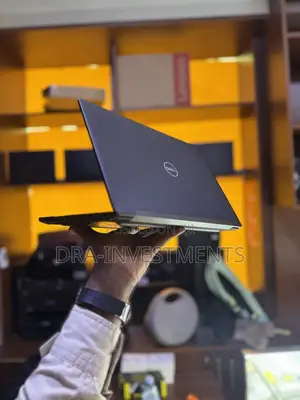 New Laptop Dell Latitude 7390 16GB Intel Core i5 SSD 1T