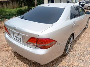 Toyota Crown 2009 Silver