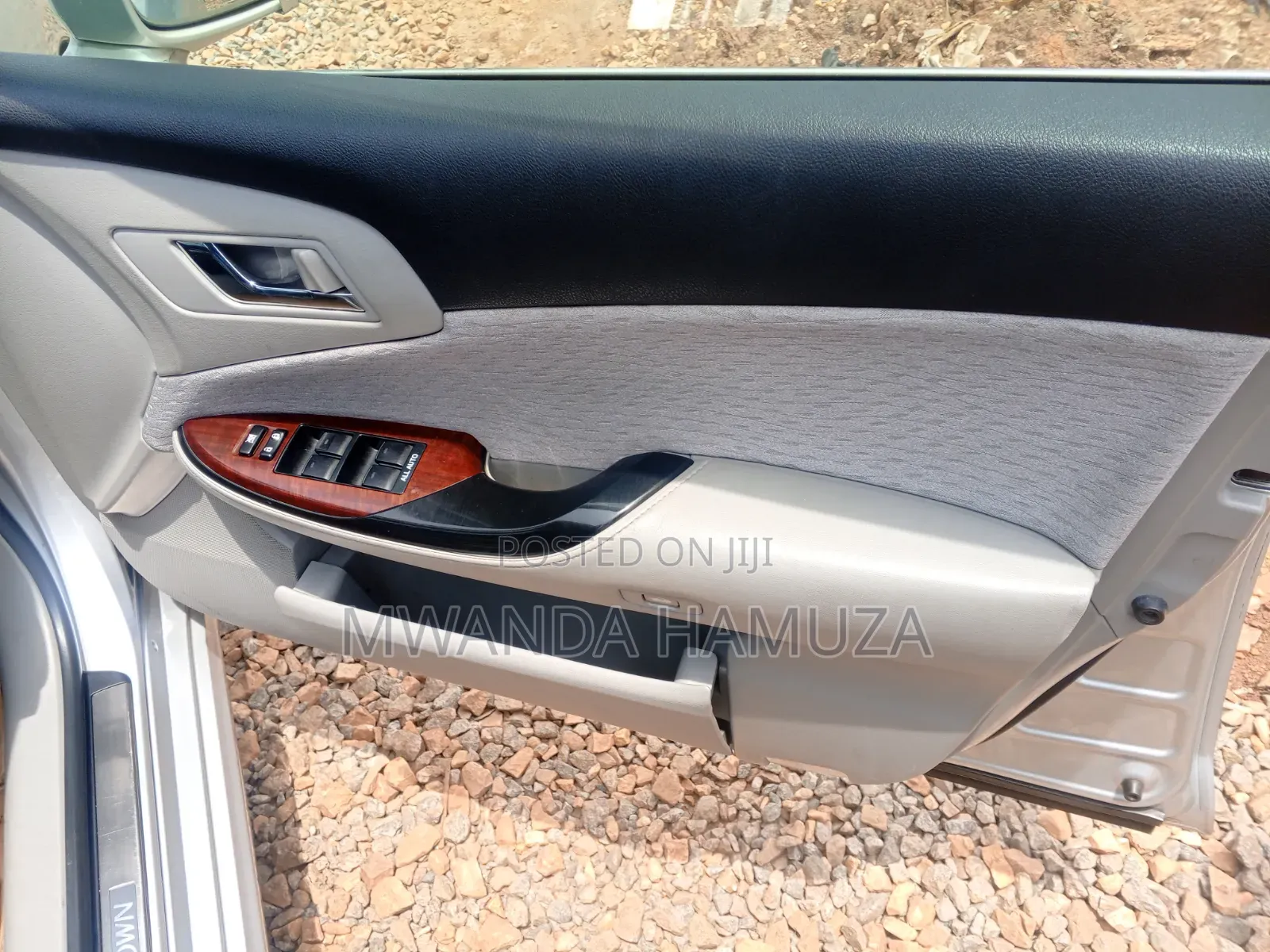 Toyota Crown 2009 Silver