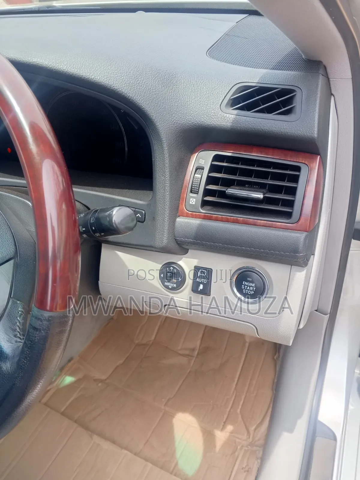 Toyota Crown 2009 Silver