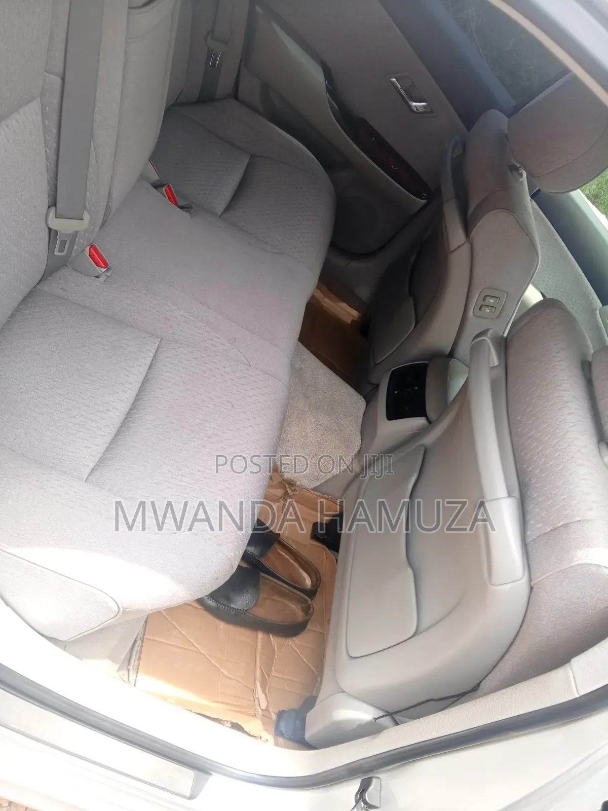Toyota Crown 2009 Silver