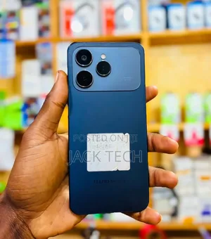 New Tecno Spark 40 256 GB Black