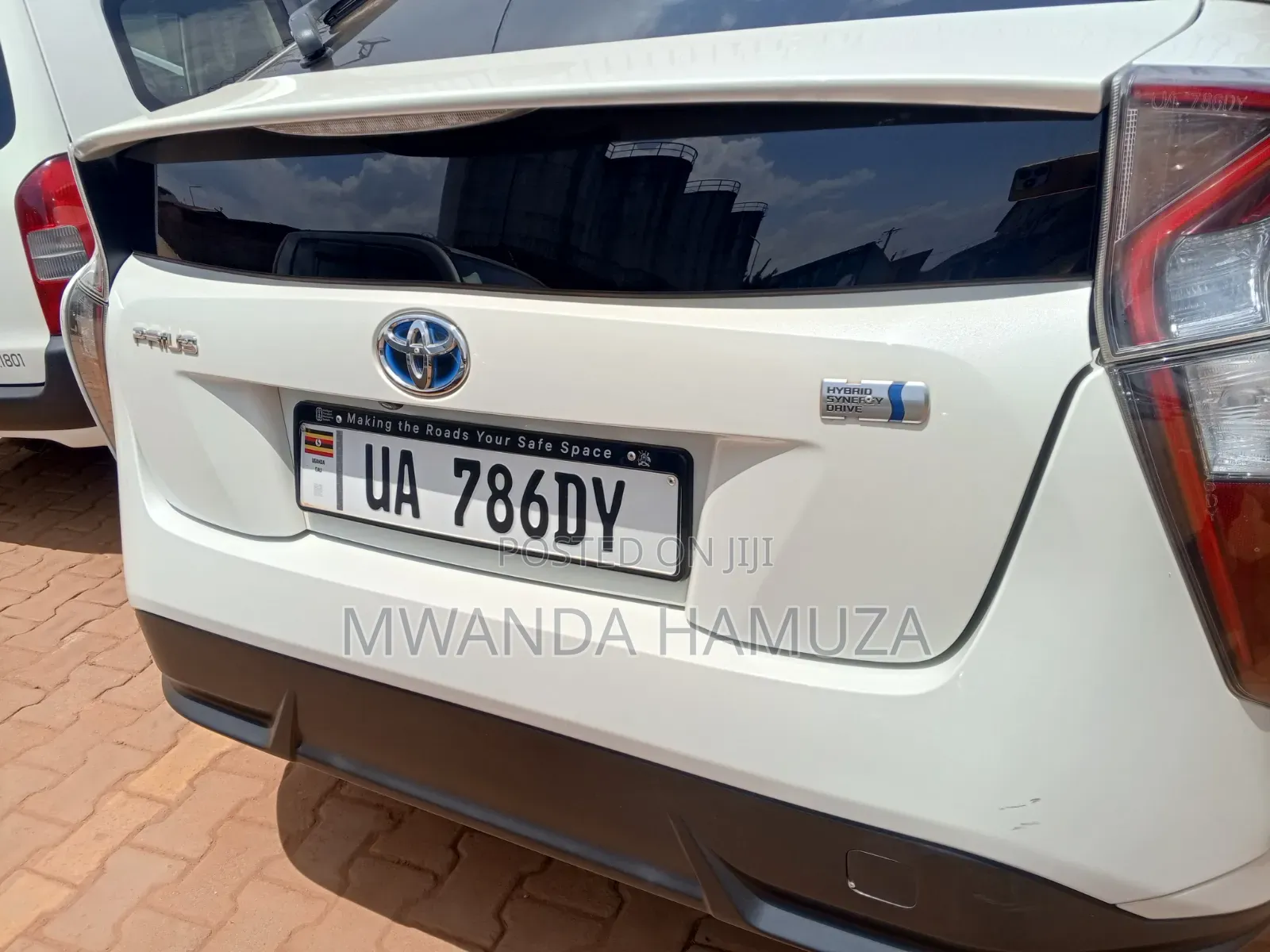 Toyota Prius 2017 White