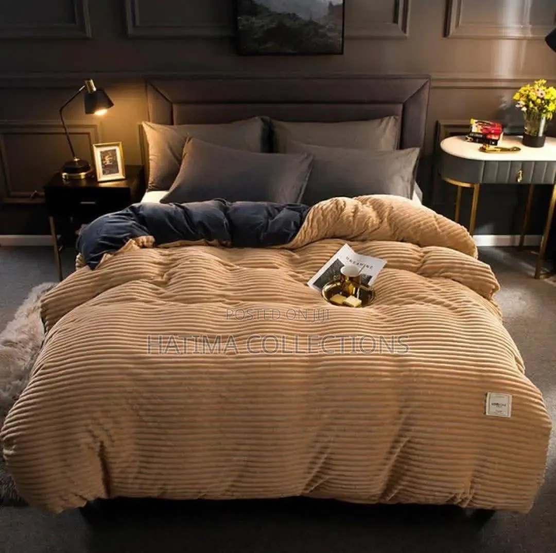 Volvet Duvet Cover