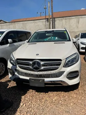 Mercedes-Benz GLE-Class GLE 350d 4MATIC 2017 White