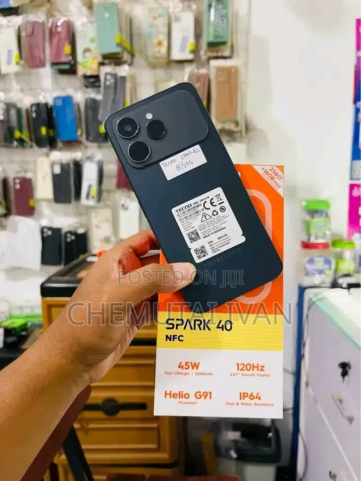 New Tecno Spark 40 256 GB Black