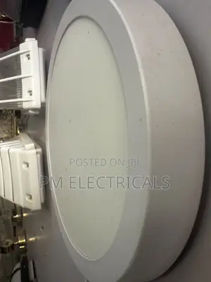 18watts Parnel Light