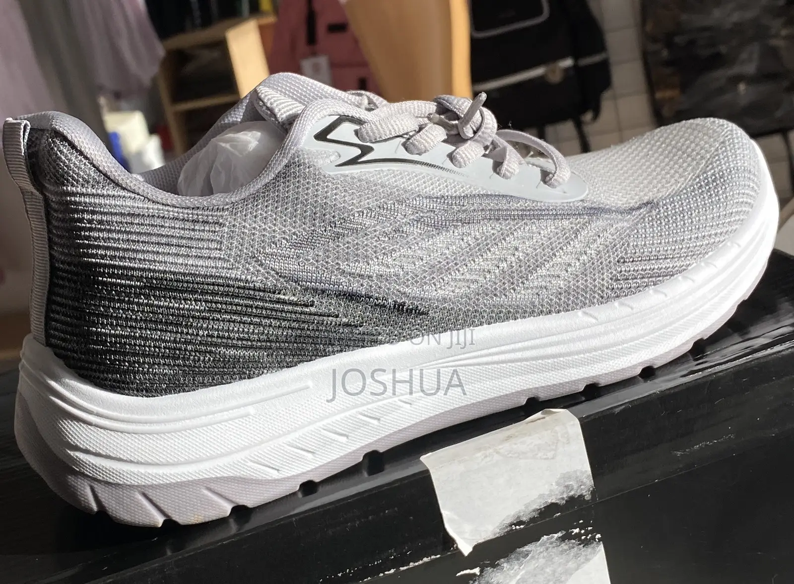 OAKLAN Shoe