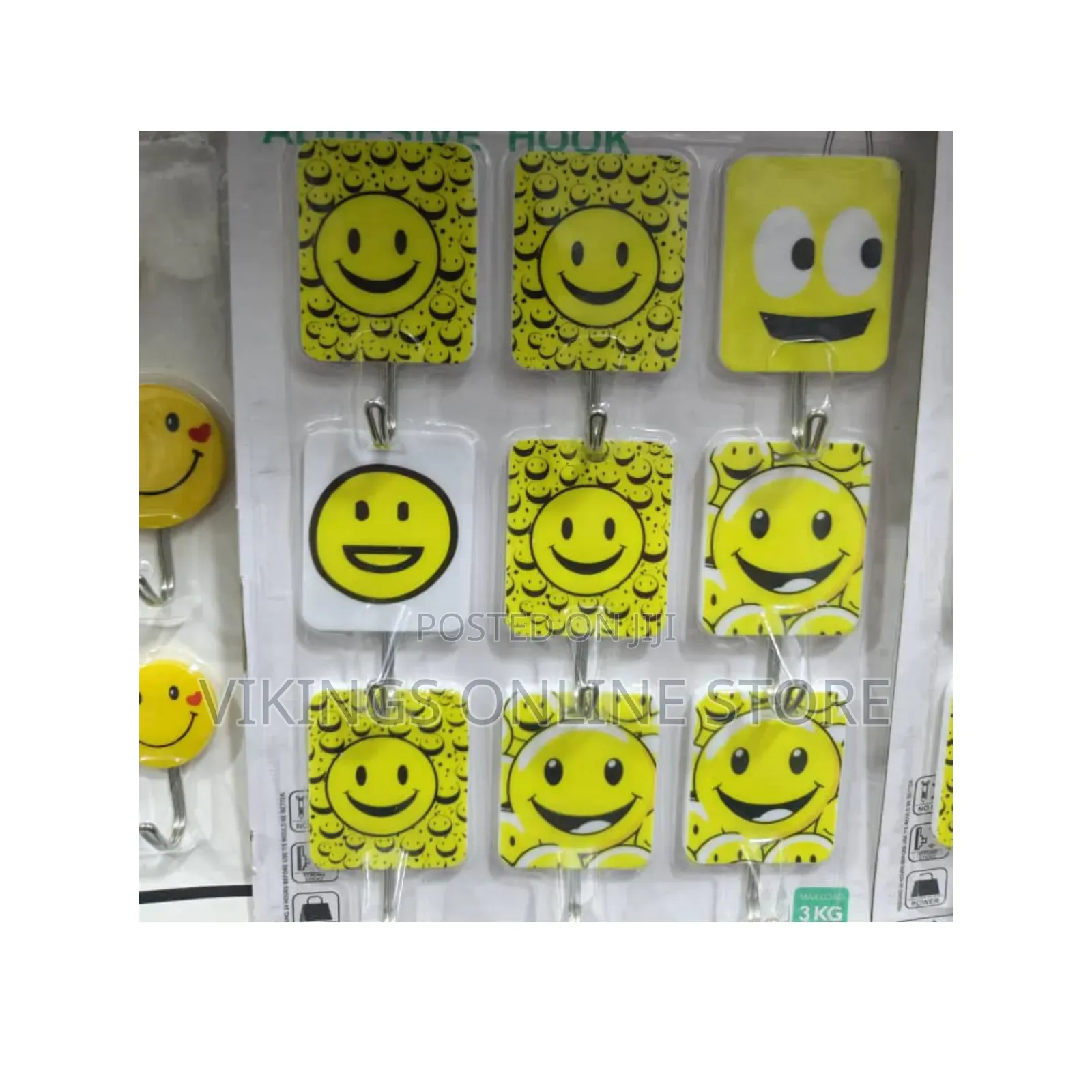 Self-Adhesive Smiley Face Wall Hooks, Various Yellow Emoji Expressions