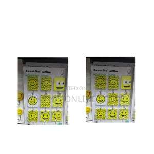 Self-Adhesive Smiley Face Wall Hooks, Various Yellow Emoji Expressions