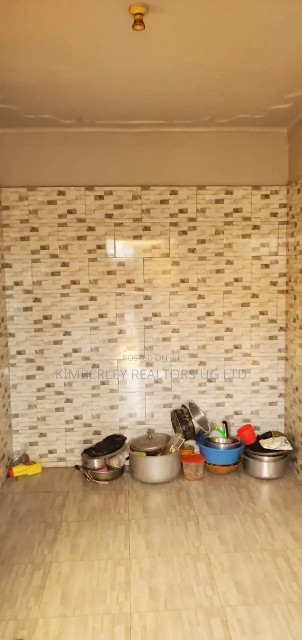 3bdrm House in Division A for sale