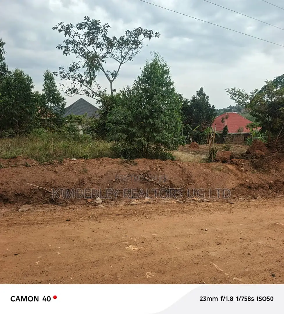  Plots for Sale – Bujjuko Estates 
