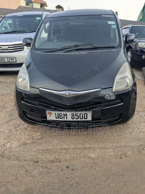 Toyota Ractis 2009 Black