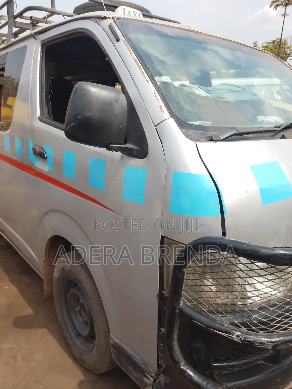 Toyota HiAce 2006 Silver