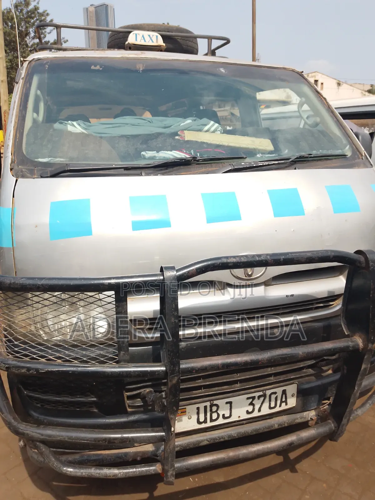 Toyota HiAce 2006 Silver