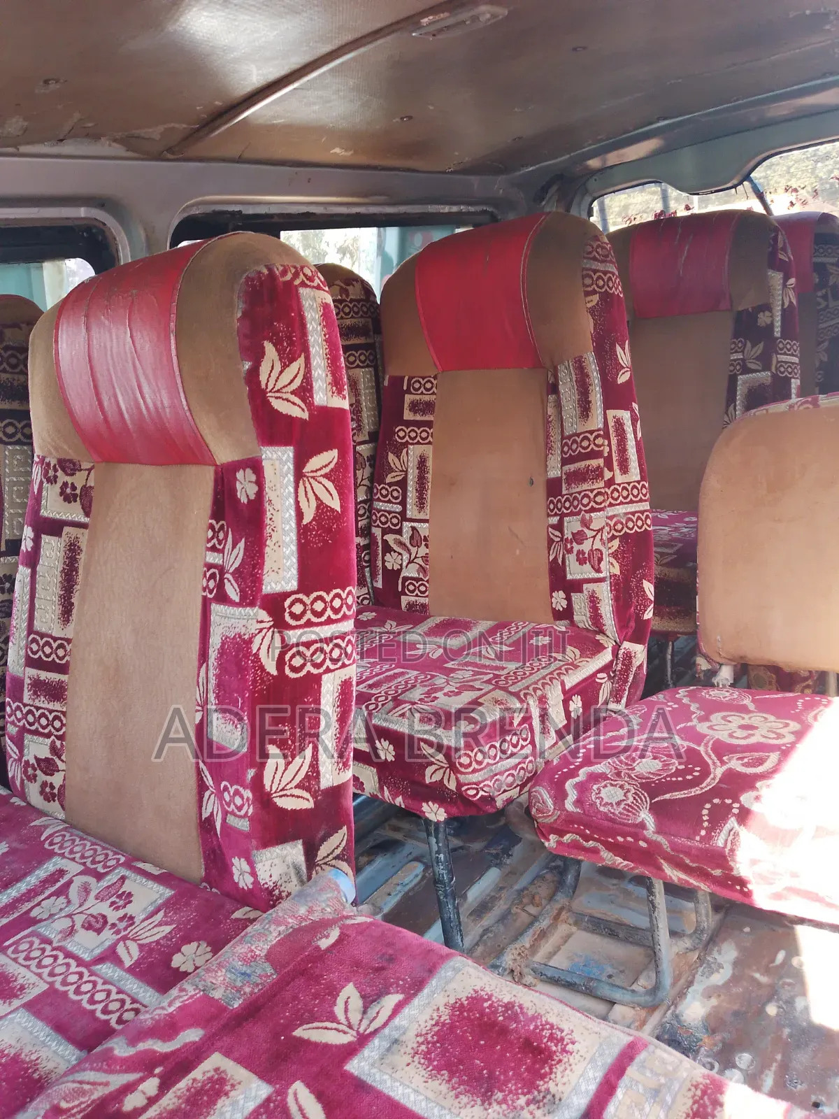 Toyota HiAce 2006 Silver