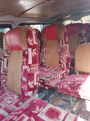 Toyota HiAce 2006 Silver