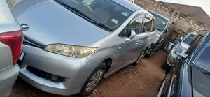 Toyota Wish 2009 Silver