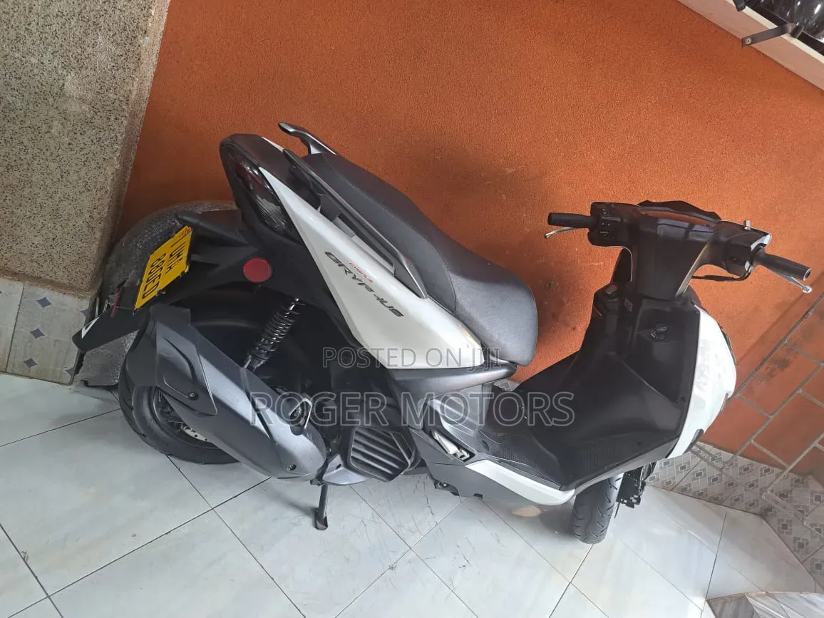 Yamaha Majesty 2025 Blue