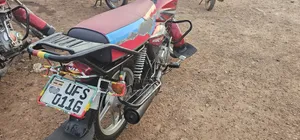 TVS HLX 125 2023 Red