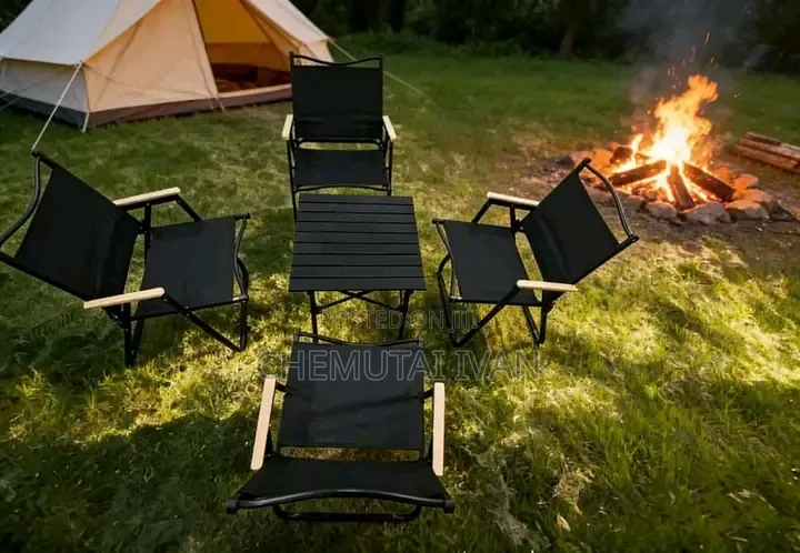 4-Seater Picnic Chair and Table Lounge