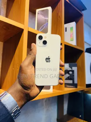 Apple iPhone 13 128 GB White