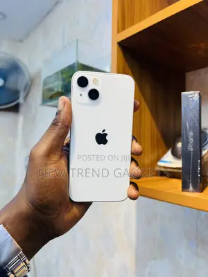 Apple iPhone 13 128 GB White
