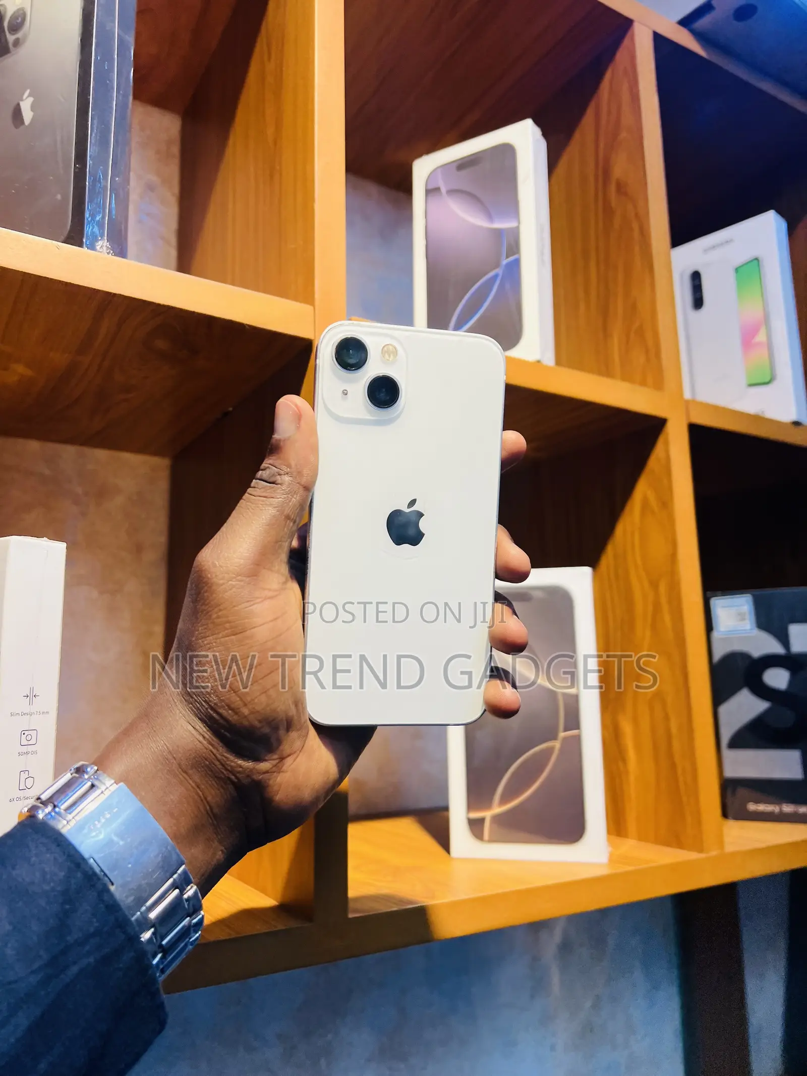 Apple iPhone 13 128 GB White